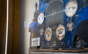 Savoy Automobile Museum, Art