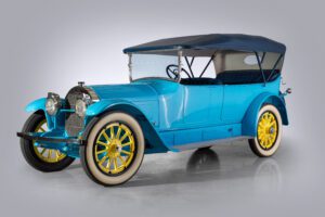 1918 Locomobile