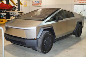 2025 Tesla Cybertruck